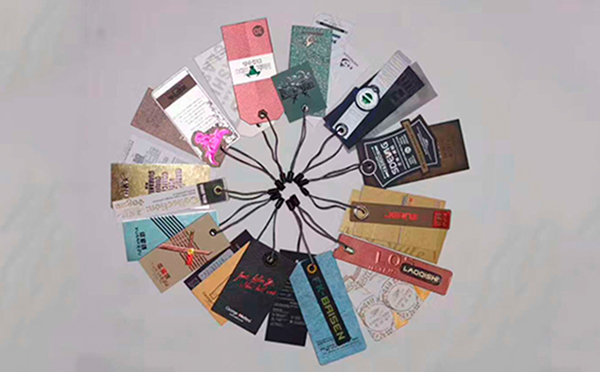 智彤印刷廠服裝吊牌遠銷國內(nèi)外！